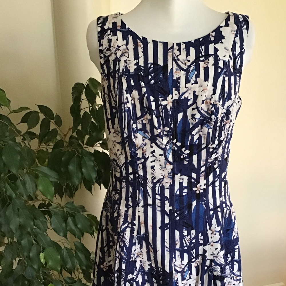 Linen Fit & Flare Dress 💙